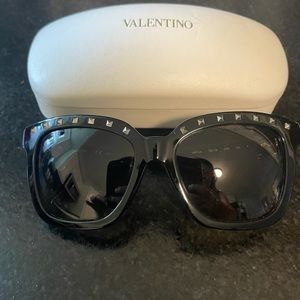 Valentino Sunglasses w/ Grommets!